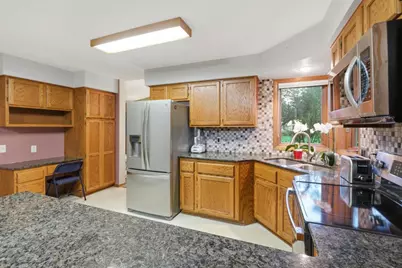 14 W Newhaven Circle, Madison, WI 53717 - Photo 9