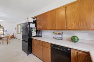926 Frederick St, Sun Prairie, WI 53590 - Photo 17