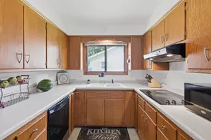 926 Frederick St, Sun Prairie, WI 53590 - Photo 15