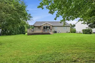 1182 Broadway Dr, Sun Prairie, WI 53590 - Photo 47