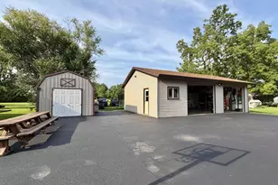 154 George St, Sharon, WI 53585 - Photo 31