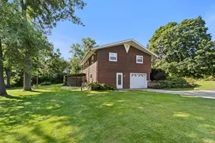 158 King Lake Rd, Brooklyn, WI 53521 - Photo 5