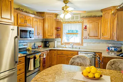 1904 W 7th Avenue, Brodhead, WI 53520 - Photo 15