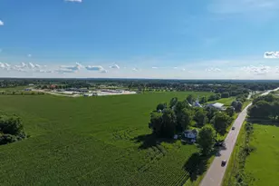 2724 E Stateline Rd, Beloit, WI 53511 - Photo 17
