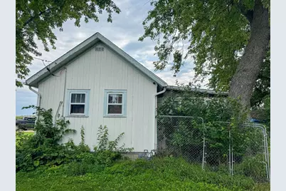 2724 E Stateline Road, Beloit, WI 53511 - Photo 5