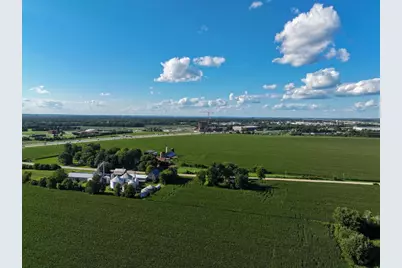 2724 E Stateline Road, Beloit, WI 53511 - Photo 9