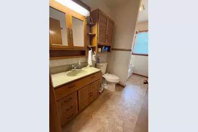 1021 S 14th Street, Prairie Du Chien, WI 53821 - Photo 13