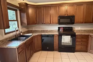 2767 Star Crest Trail, Sun Prairie, WI 53590 - Photo 9
