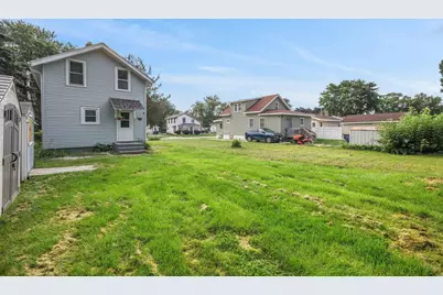 457 N Walnut Street, Janesville, WI 53548 - Photo 5