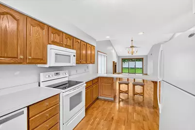 6 Village Homes Drive, Waunakee, WI 53597 - Photo 17