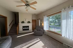 6802 Sunset Meadow Dr, Windsor, WI 53598 - Photo 5