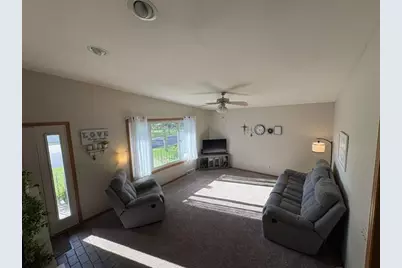 6802 Sunset Meadow Drive, Windsor, WI 53598 - Photo 7