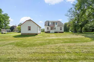 457 W John St, Markesan, WI 53946 - Photo 27