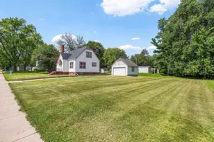 457 W John St, Markesan, WI 53946 - Photo 23