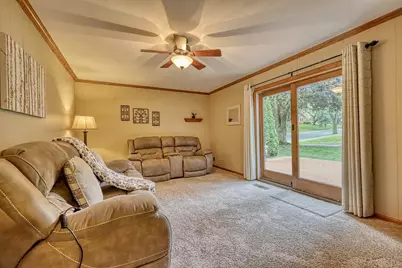 7315 Voss Parkway, Middleton, WI 53562 - Photo 17