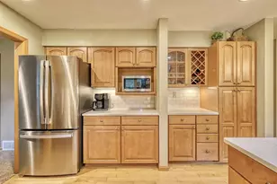 7315 Voss Pkwy, Middleton, WI 53562 - Photo 11