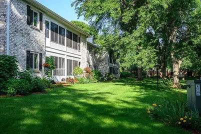 1506 Wheeler Road #F, Madison, WI 53704 - Photo 5