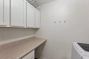 1506 Wheeler Rd, Madison, WI 53704 - Photo 27
