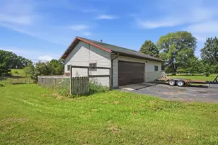 1129 Gem Dr, Dell Prairie, WI 53965 - Photo 27