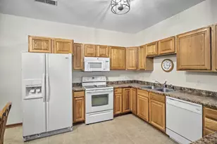 1010 Parkview Dr, Milton, WI 53563 - Photo 13