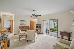 1010 Parkview Dr, Milton, WI 53563 - Photo 5