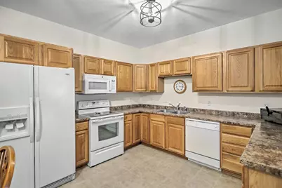 1010 Parkview Drive #2, Milton, WI 53563 - Photo 9