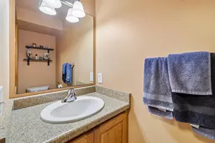 505 Aztalan Dr, Madison, WI 53718 - Photo 13