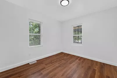 1123 Emerald Street, Madison, WI 53715 - Photo 11
