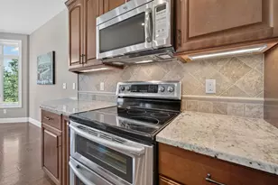 100 Autumnwood Cir, Mount Horeb, WI 53572 - Photo 13