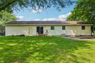 307 Meadowlark Cir, Deerfield, WI 53531 - Photo 29