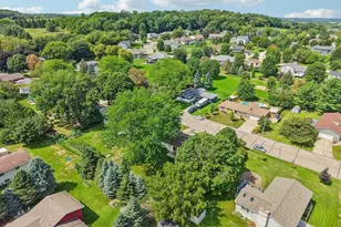 307 Meadowlark Cir, Deerfield, WI 53531 - Photo 39