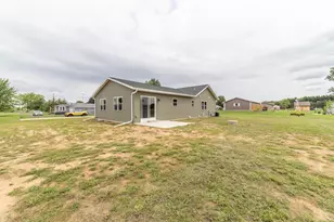 W2767 Whitetail Ln, Montello, WI 53949 - Photo 5