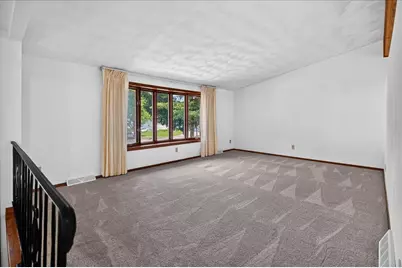 414 Jubilee Lane, Madison, WI 53718 - Photo 9
