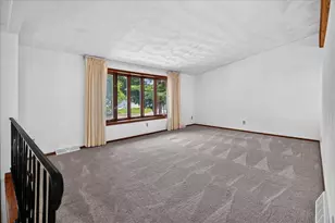 414 Jubilee Ln, Madison, WI 53718 - Photo 9