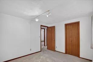 414 Jubilee Ln, Madison, WI 53718 - Photo 35
