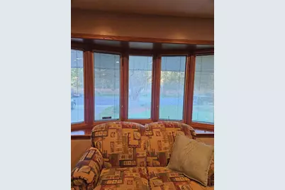 522 Sussex Drive, Janesville, WI 53546 - Photo 7