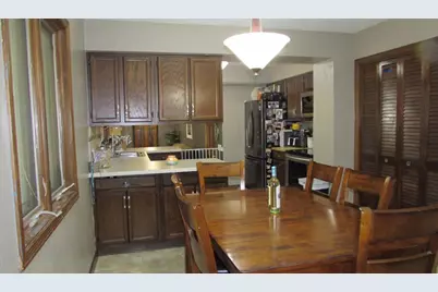 522 Sussex Drive, Janesville, WI 53546 - Photo 7
