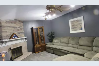522 Sussex Drive, Janesville, WI 53546 - Photo 17