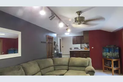 522 Sussex Drive, Janesville, WI 53546 - Photo 15