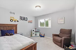 418 Augusta Dr, Madison, WI 53717 - Photo 9