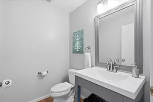 418 Augusta Dr, Madison, WI 53717 - Photo 11