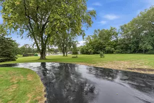 100 S Dechant Rd, Brookfield, WI 53005 - Photo 9