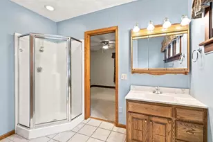 54 S Marquette St, Madison, WI 53704 - Photo 17