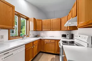 659 Kensington Square, Stoughton, WI 53589 - Photo 31