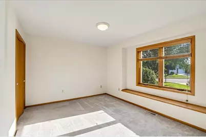 659 Kensington Square, Stoughton, WI 53589 - Photo 45