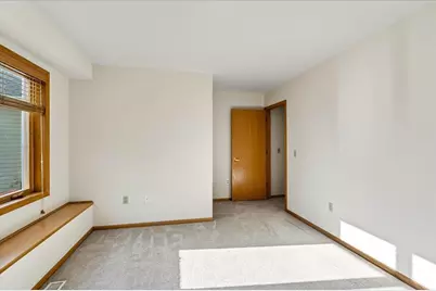 659 Kensington Square, Stoughton, WI 53589 - Photo 47