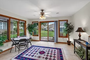 640 Springbrook Cir, DeForest, WI 53532 - Photo 3