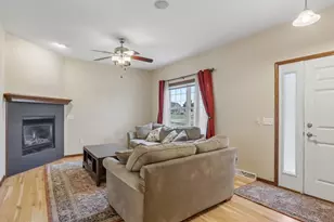 845 Kimball Ln, Verona, WI 53593 - Photo 11