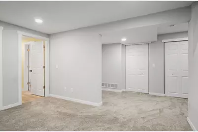 2252 Coolidge Street, Madison, WI 53704 - Photo 25