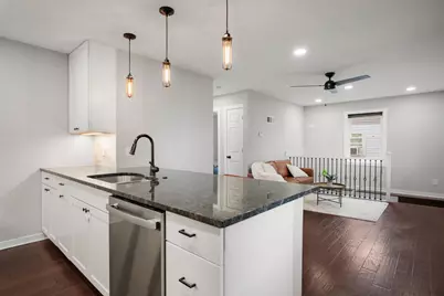 2252 Coolidge Street, Madison, WI 53704 - Photo 9
